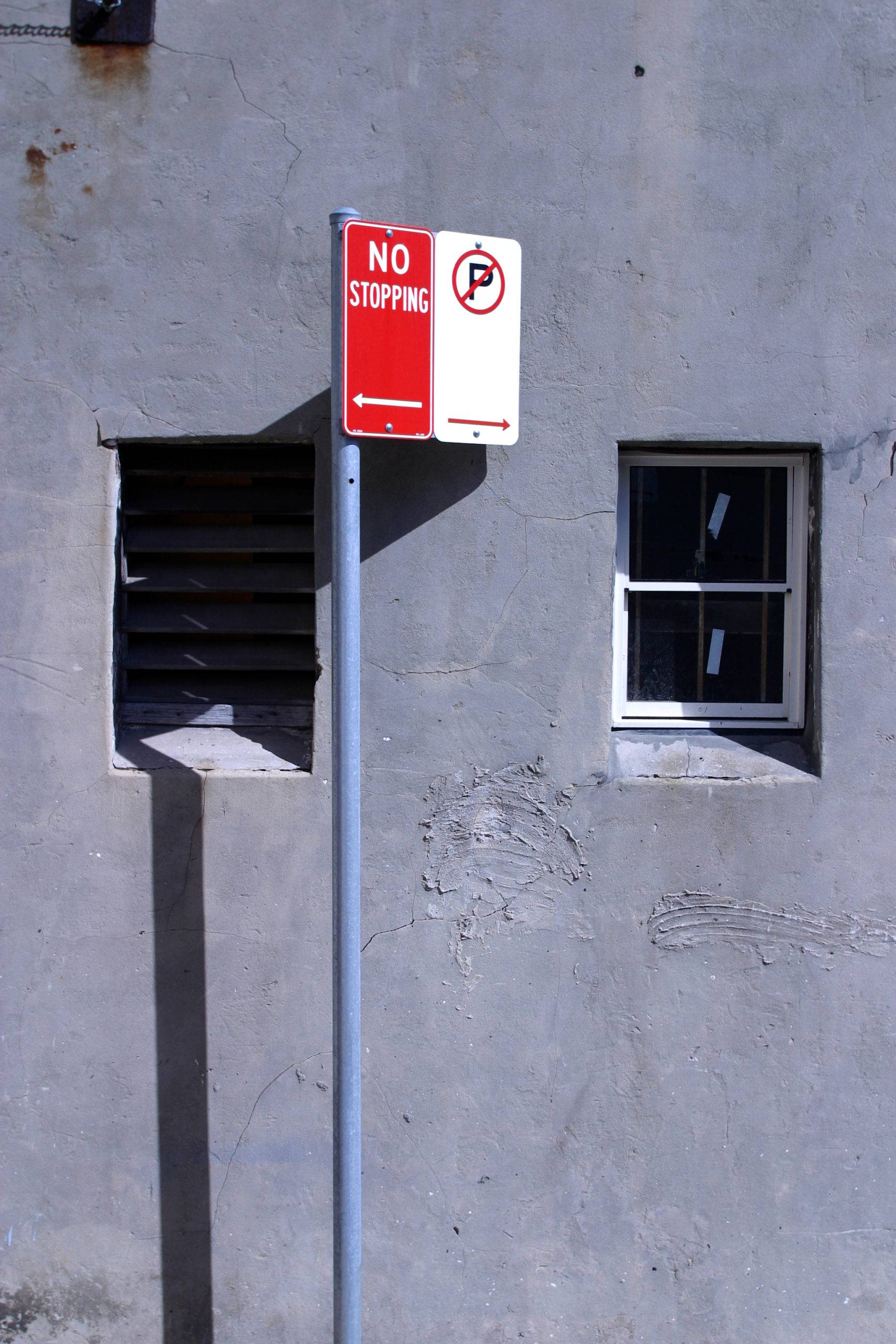 I SEE. The Street | sections of colour. Red. Photograph Robert Young Artist.