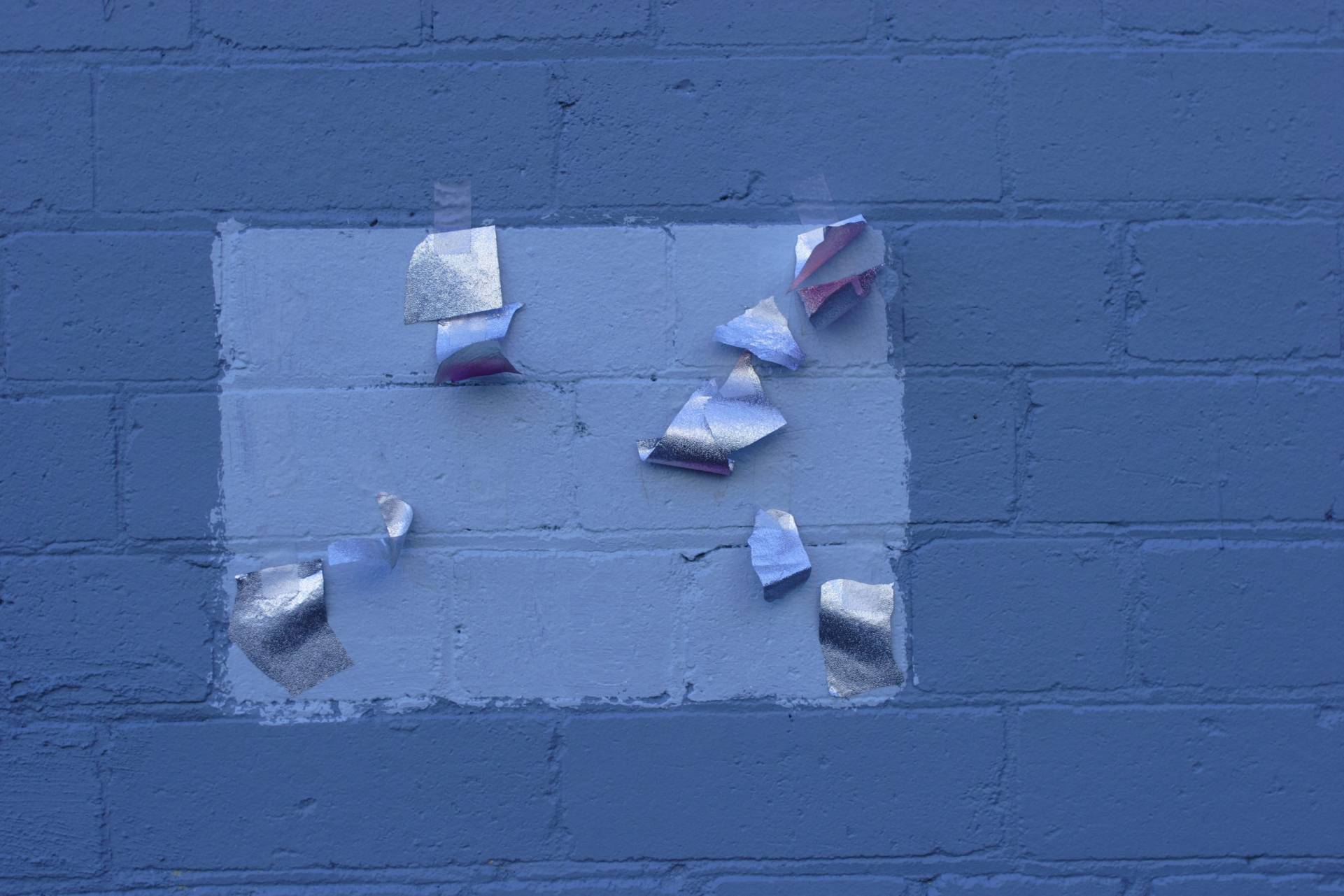 Fluttering My Eyes. The Street | sections of colour. Photograph Robert Young Artist. Selection of images from Chippendale. 1998